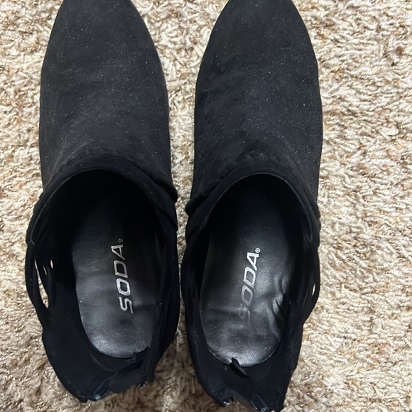 Boots, black, 7.5, worn a few times, Soda Brand - Picture 2 of 4